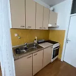 Center Twiggy Apartman Makarska