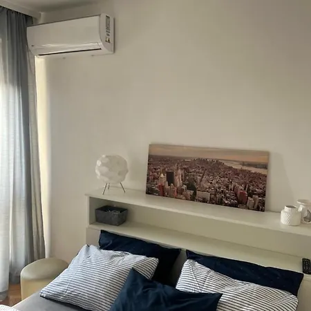 Center Twiggy Makarska