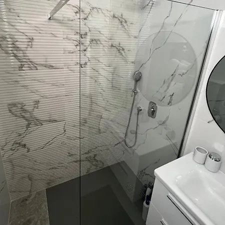 Center Twiggy Apartment *